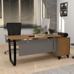 Slyn Manager Desk